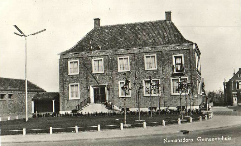 numansdorp oude gemeentehuis